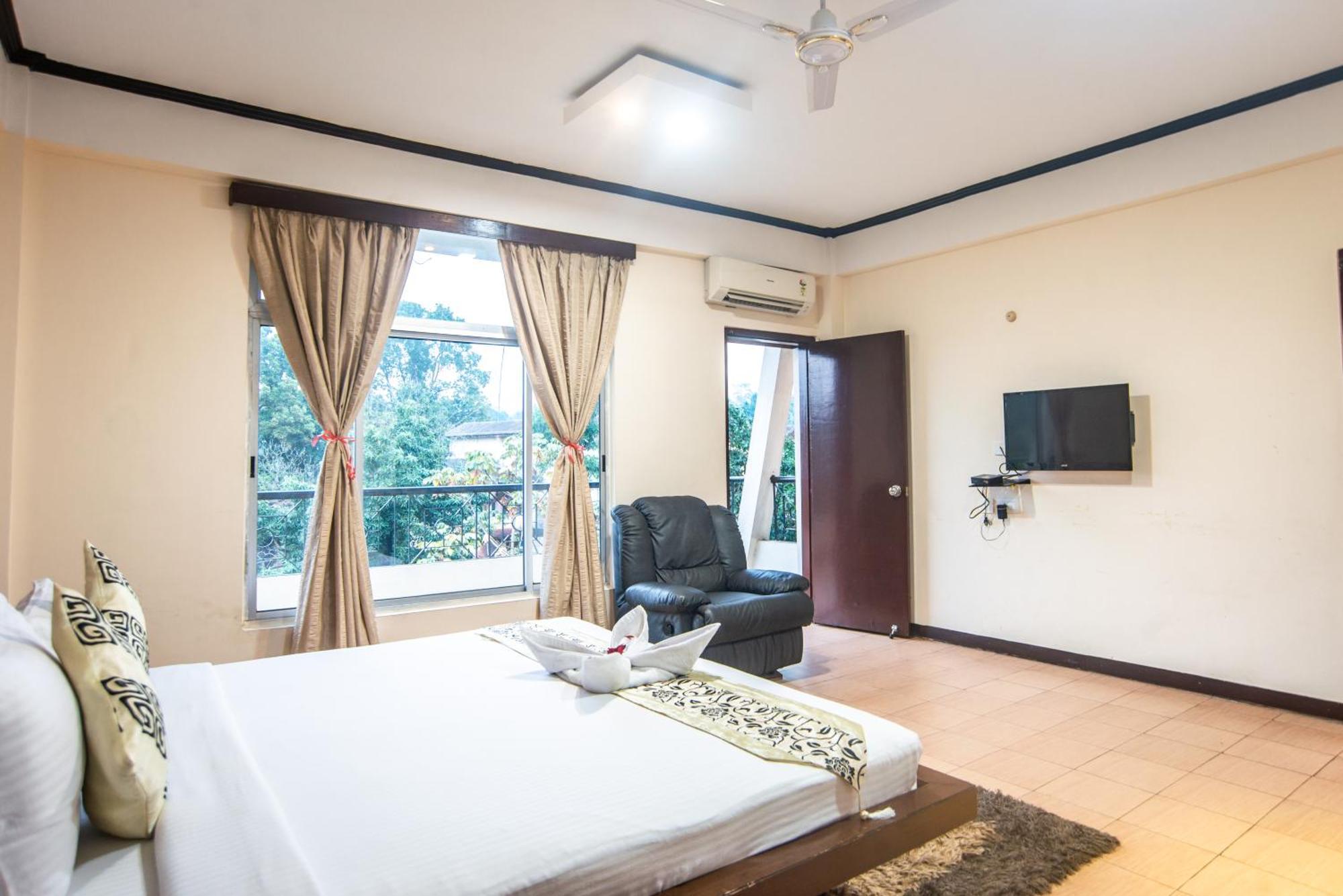 Polo Tura Hotel Экстерьер фото